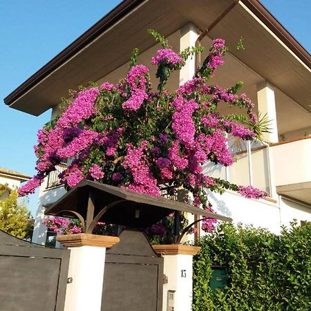 La Bouganville Di Sante E Rosa Manoppello Bagian luar foto